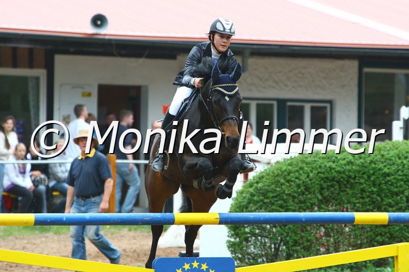 005L4104_Araxa T_Stil L.JPG